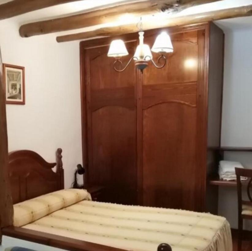 Hostal Ruta De Las Nieves Capileira Cameră foto